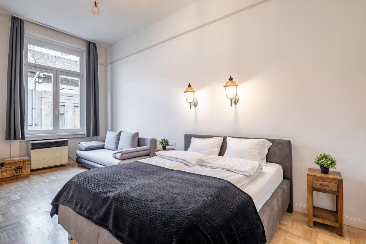 Central Luxury Apartment With Ac Budapeszt Zewnętrze zdjęcie